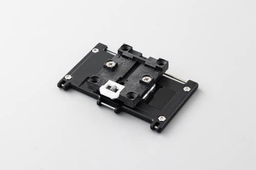 DIN Rail 2&times;4 (back)